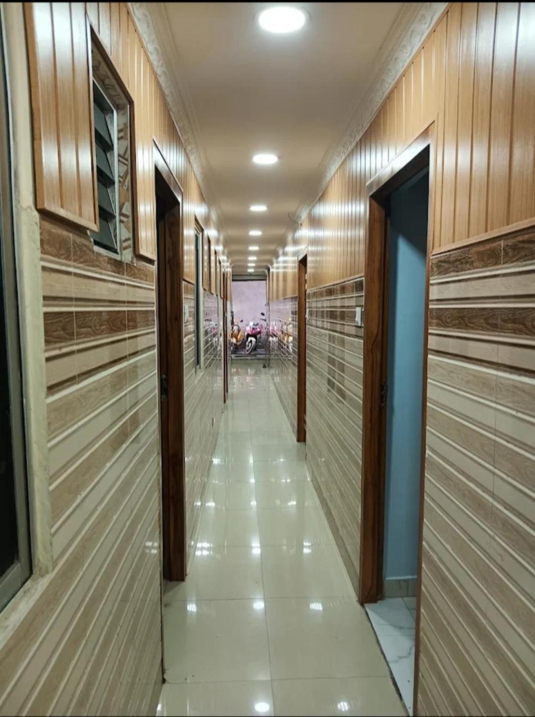 Kamal Lodge 加尔各答 外观 照片